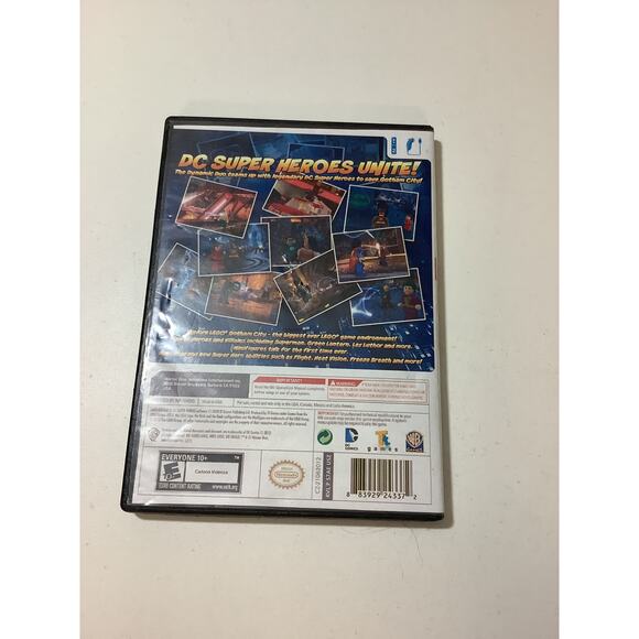 LEGO Batman 2 DC Super Heroes Nintendo Wii Complete Tested - Picture 2 of 3